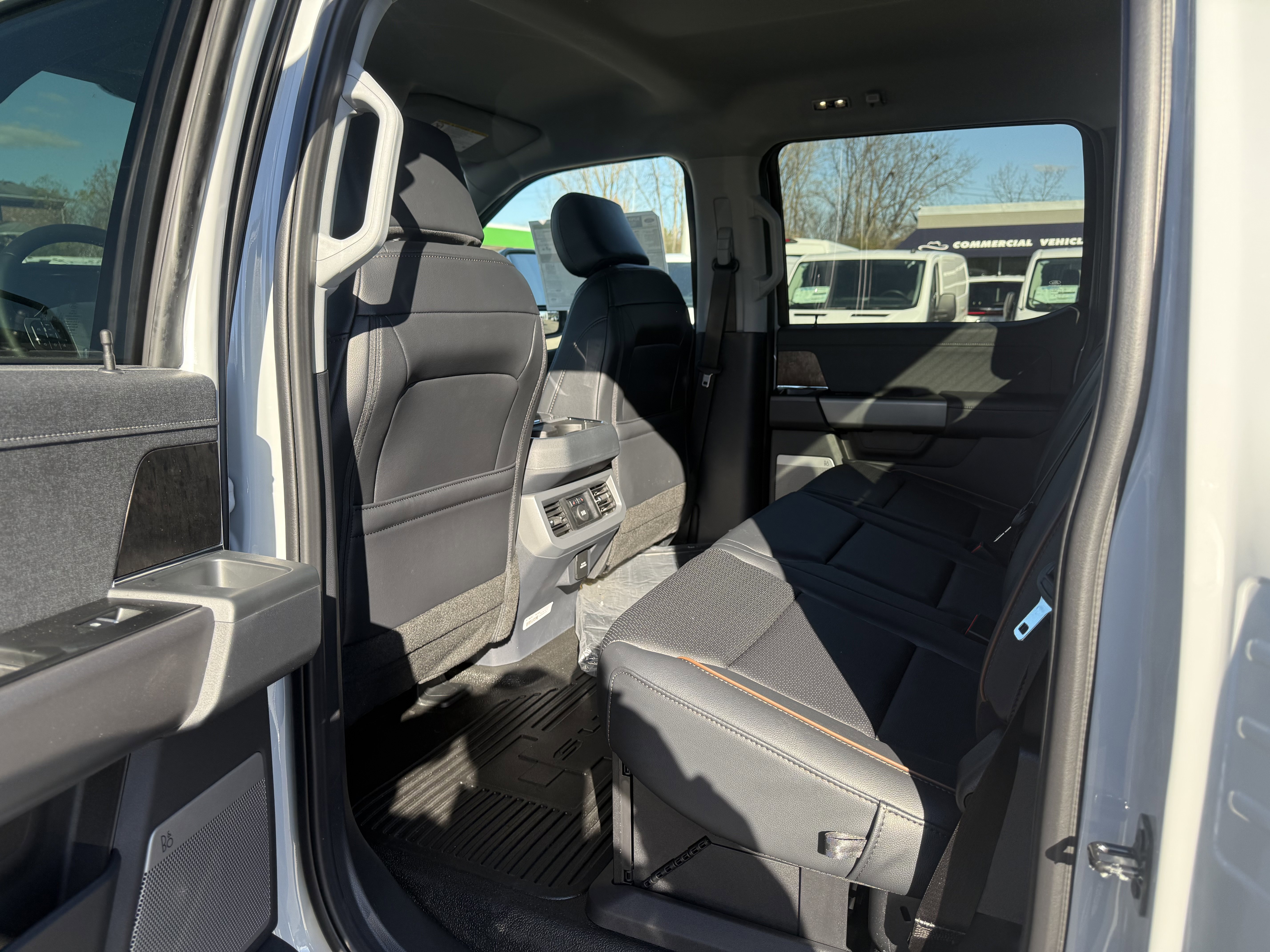 New 2026 Ford F350 Lariat AWD/4WD image 9