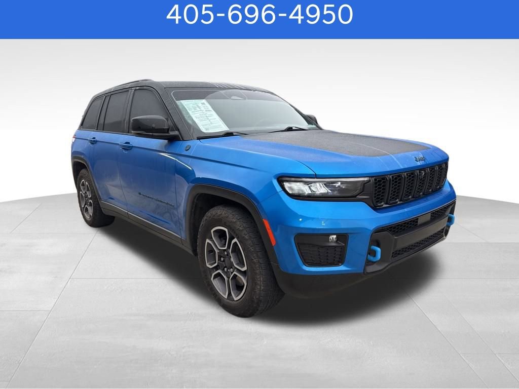 Used 2022 Jeep Grand Cherokee Trailhawk w/ Luxury Tech Group III video 2