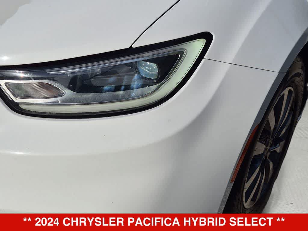 Used 2024 Chrysler Pacifica Limited FWD image 10