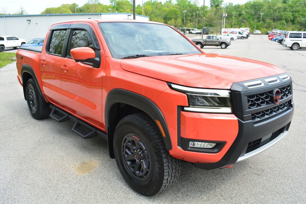 Used 2025 Nissan Frontier PRO-4X w/ Pro Premium Package AWD/4WD image 4
