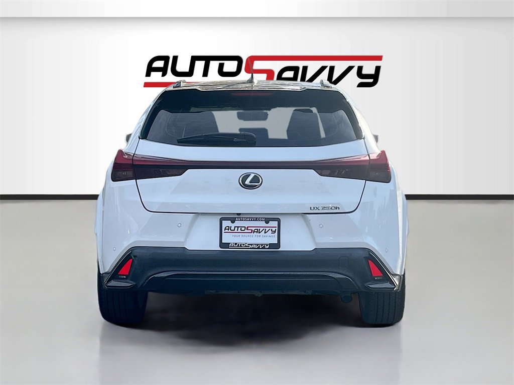 Used 2024 Lexus UX 250h F Sport image 6