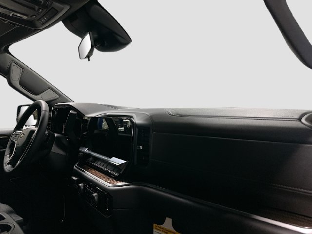 New 2026 Chevrolet Silverado 1500 LT AWD/4WD image 32