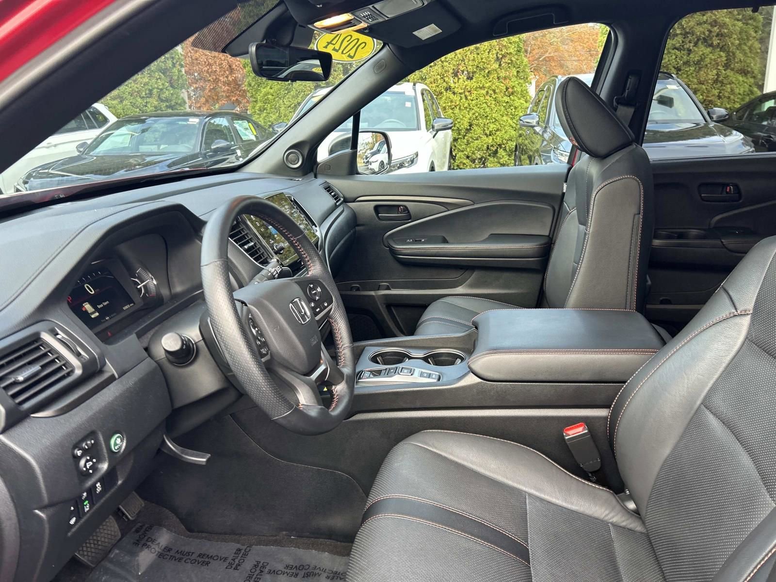 Certified 2024 Honda Passport TrailSport image 18