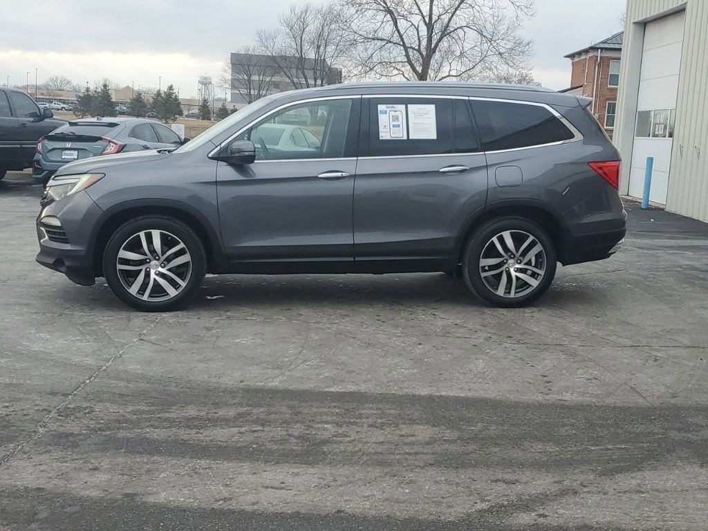 Used 2016 Honda Pilot Touring image 2
