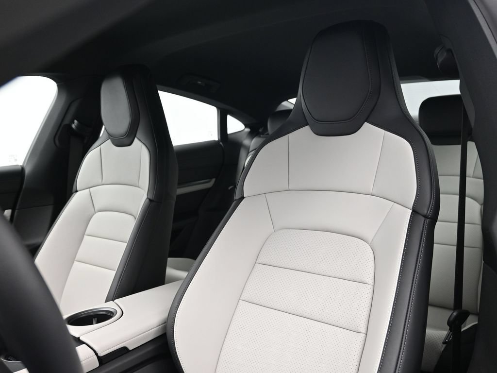 New 2026 Porsche Taycan 4S AWD/4WD image 5
