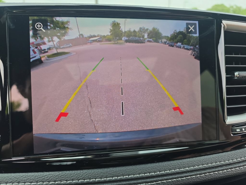New 2027 Chrysler Pacifica Limited AWD/4WD image 27