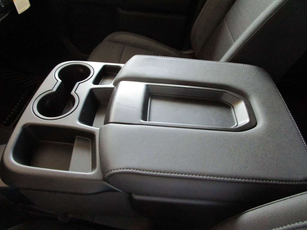 New 2026 GMC Sierra 1500 Pro w/ Pro Value Package image 42