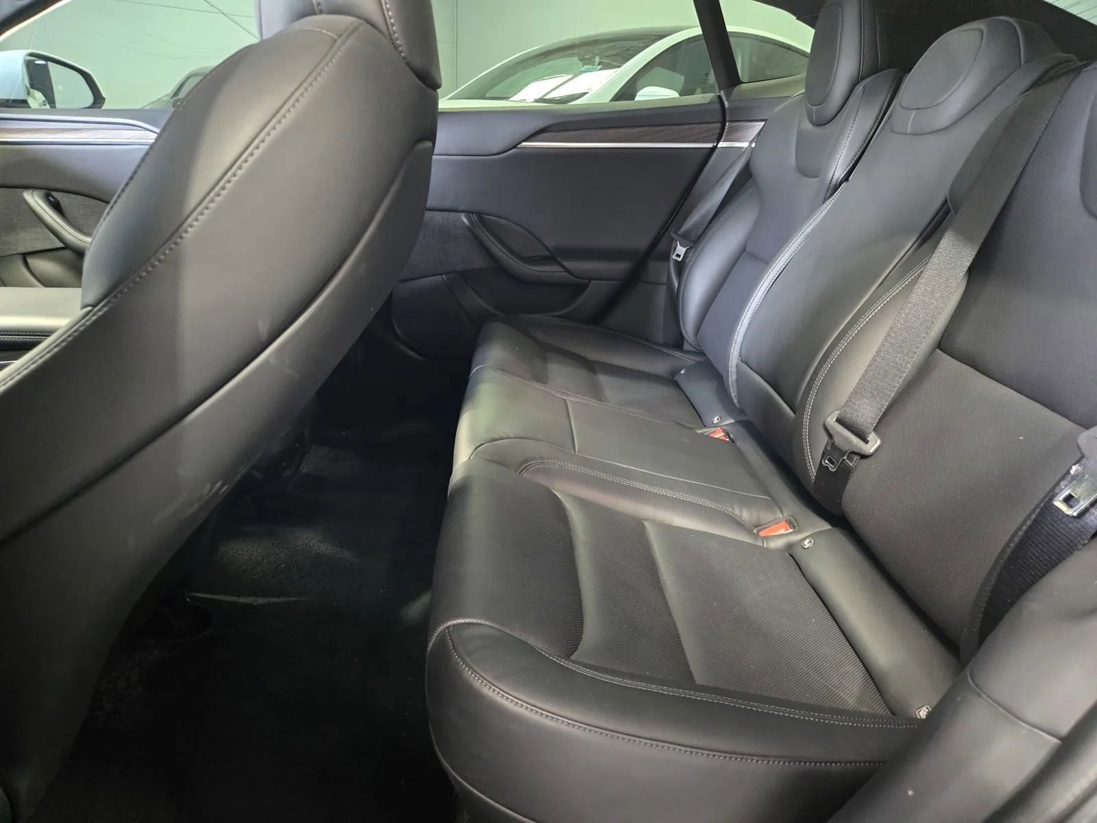 Used 2023 Tesla Model S Standard Range AWD/4WD image 12
