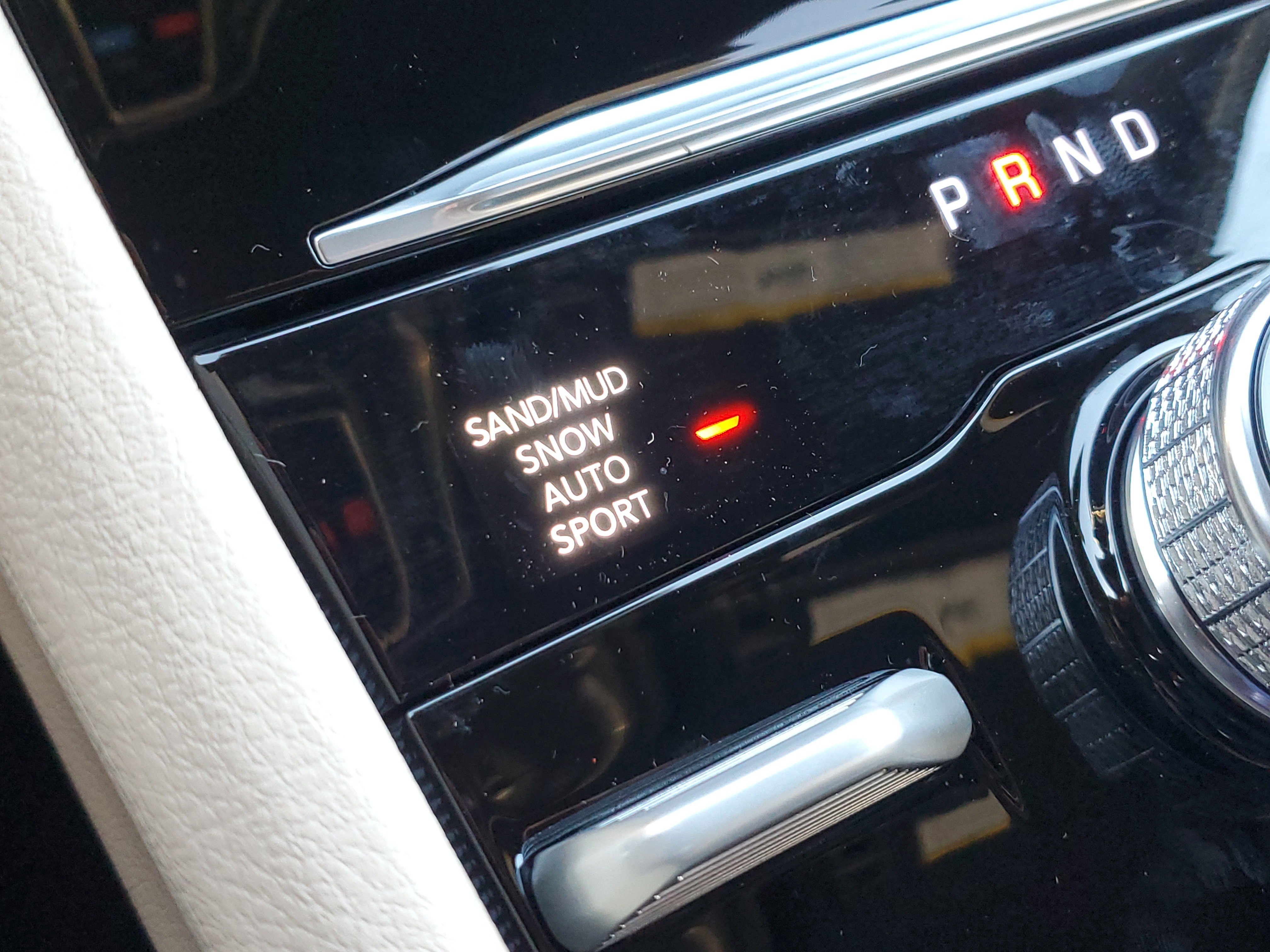 New 2025 Jeep Grand Cherokee Limited image 30