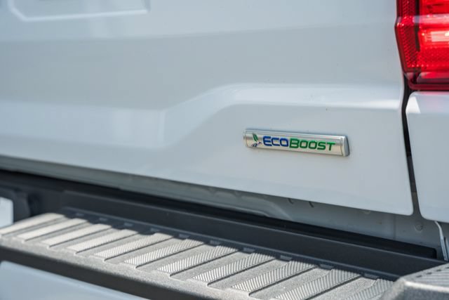 Used 2022 Ford F150 XLT w/ Equipment Group 302A High AWD/4WD image 10