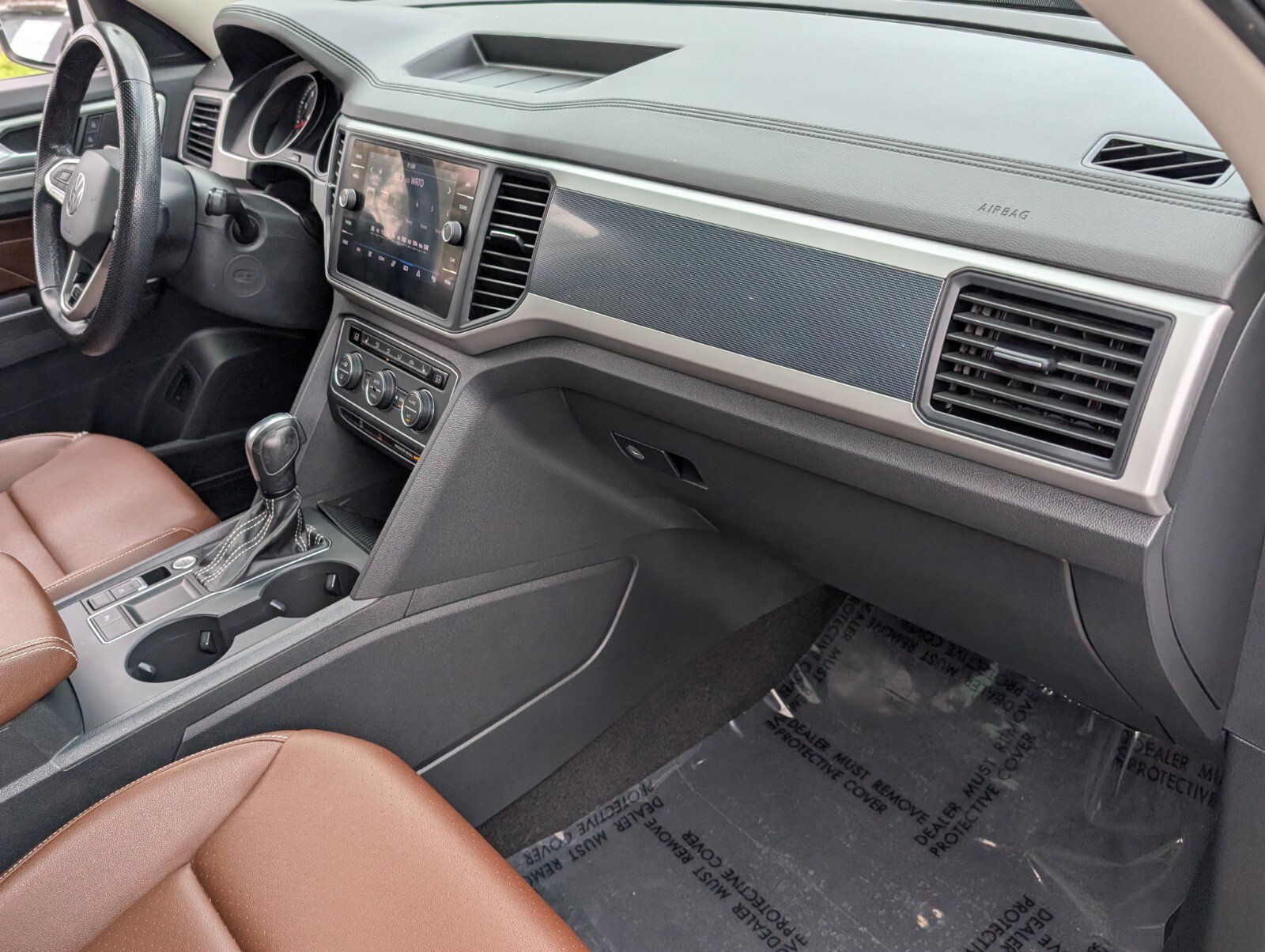 Used 2021 Volkswagen Atlas SE w/ Panoramic Sunroof Package image 15