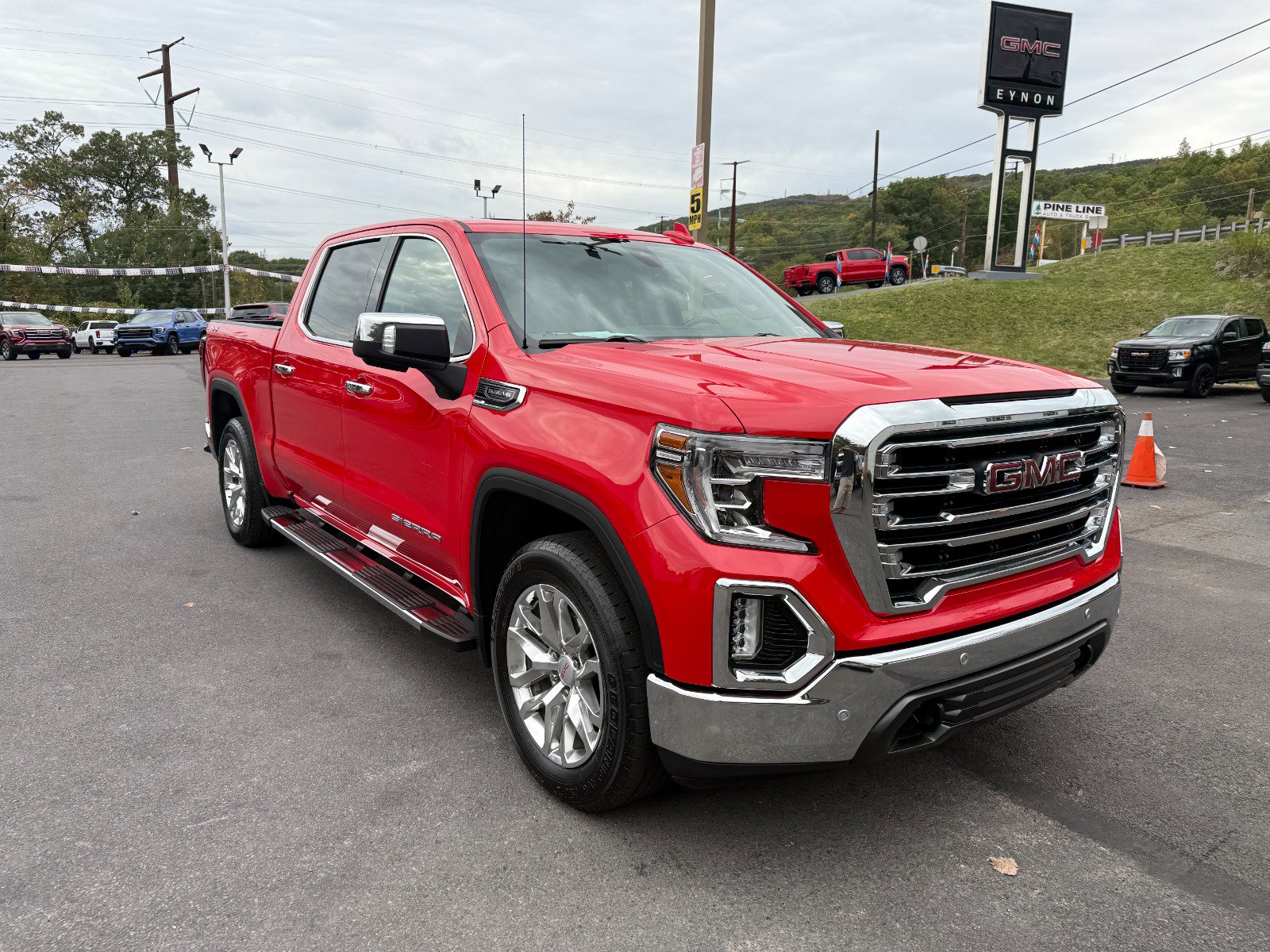 Used 2021 GMC Sierra 1500 SLT w/ SLT Premium Plus Package image 7