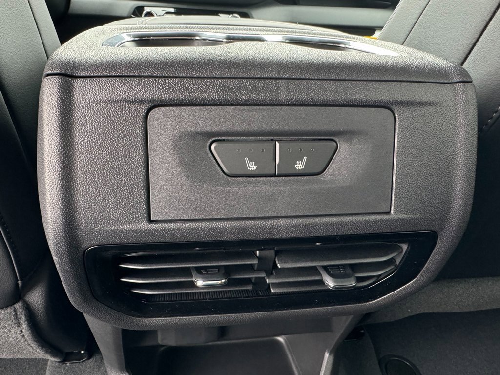 New 2025 Chevrolet Silverado EV LT image 33