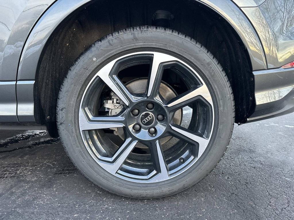 New 2025 Audi Q3 2.0T Premium Plus image 10
