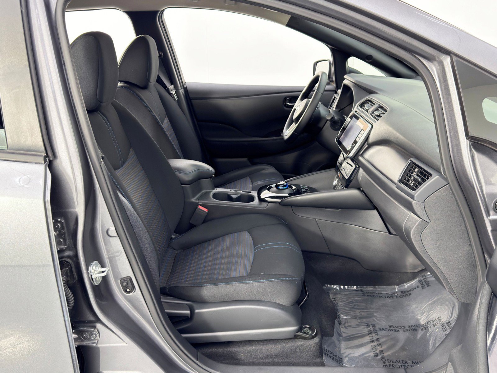 Used 2024 Nissan Leaf SV Plus image 14