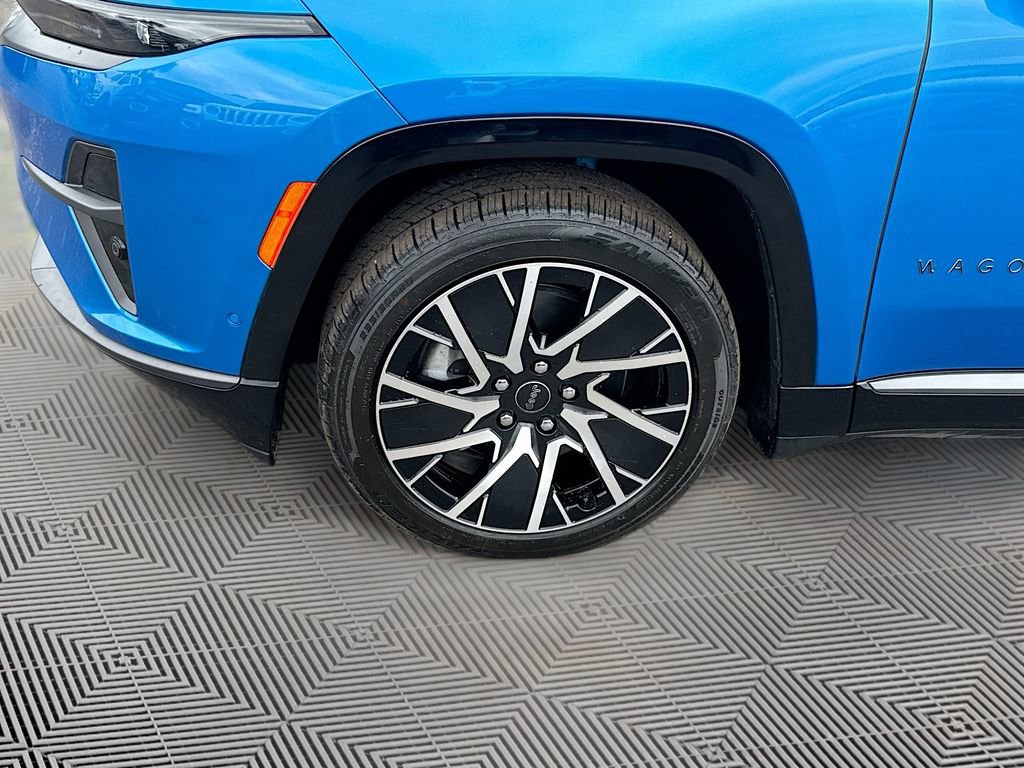 Used 2025 Jeep Wagoneer S Limited AWD/4WD image 35