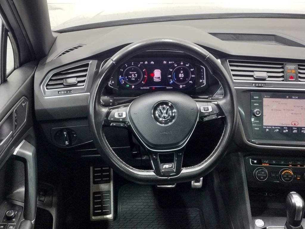 Used 2020 Volkswagen Tiguan SEL Premium R-Line image 42