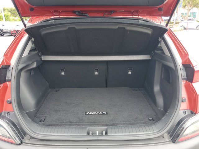 Used 2023 Hyundai Kona SEL w/ Convenience Package image 12