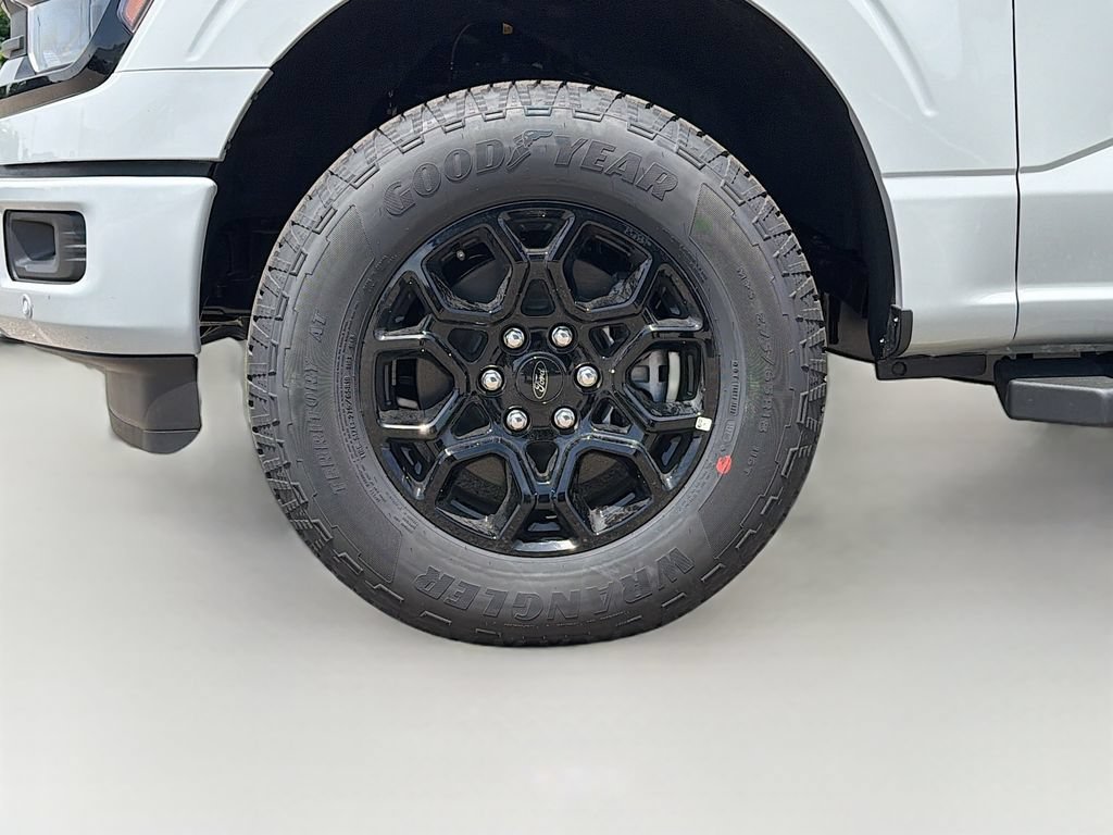 New 2026 Ford F150 XLT w/ Equipment Group 302A MID AWD/4WD image 32