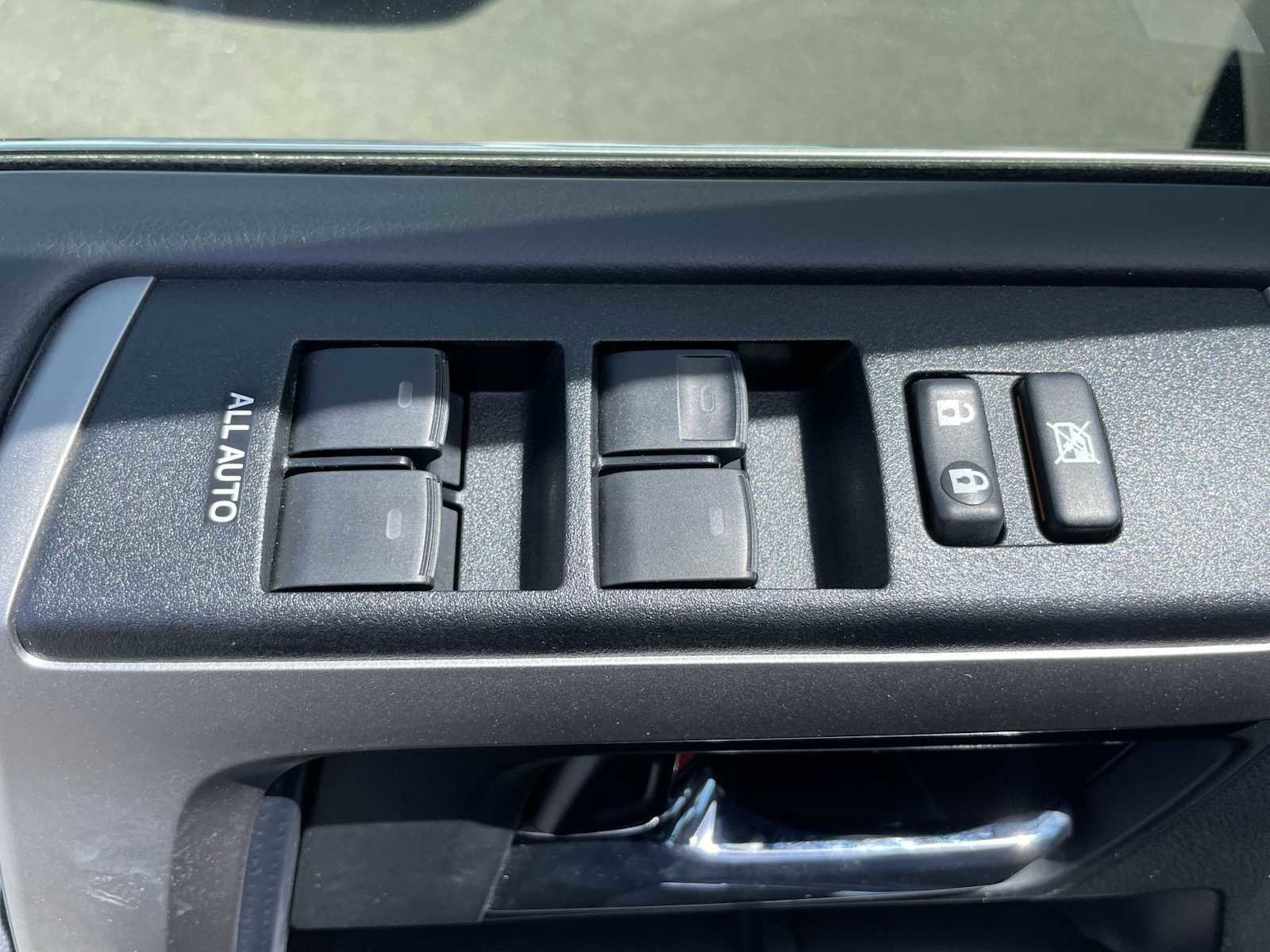 Used 2023 Toyota 4Runner Limited image 15