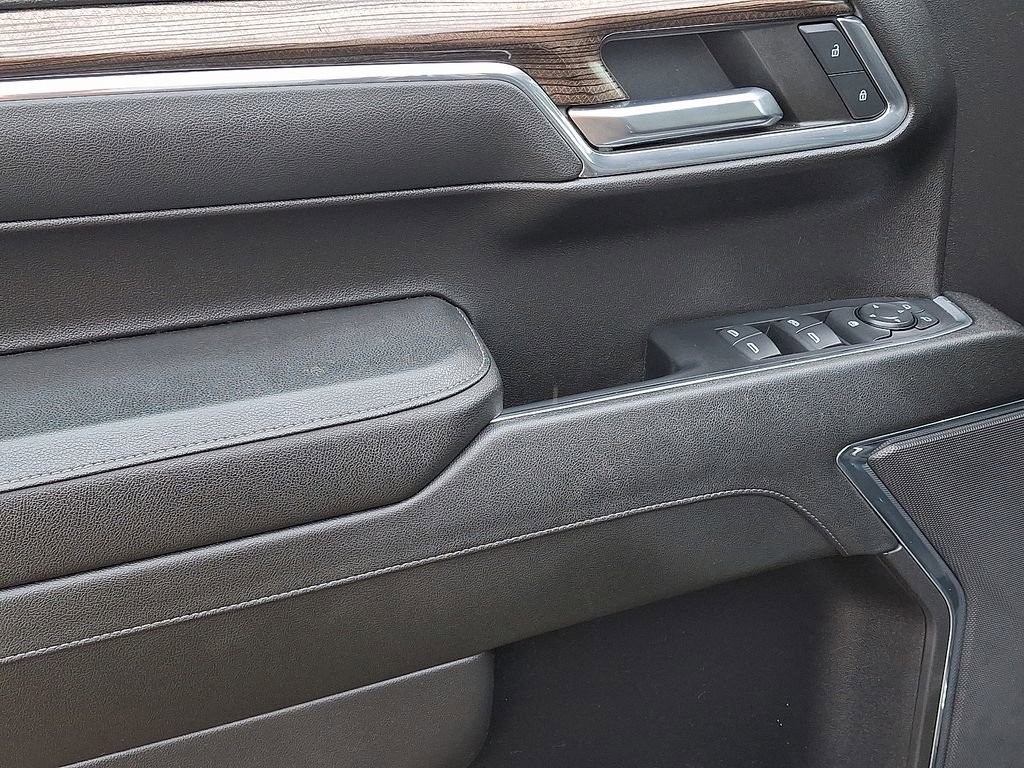 Used 2023 Chevrolet Silverado 1500 RST w/ Z71 Off-Road Package image 12