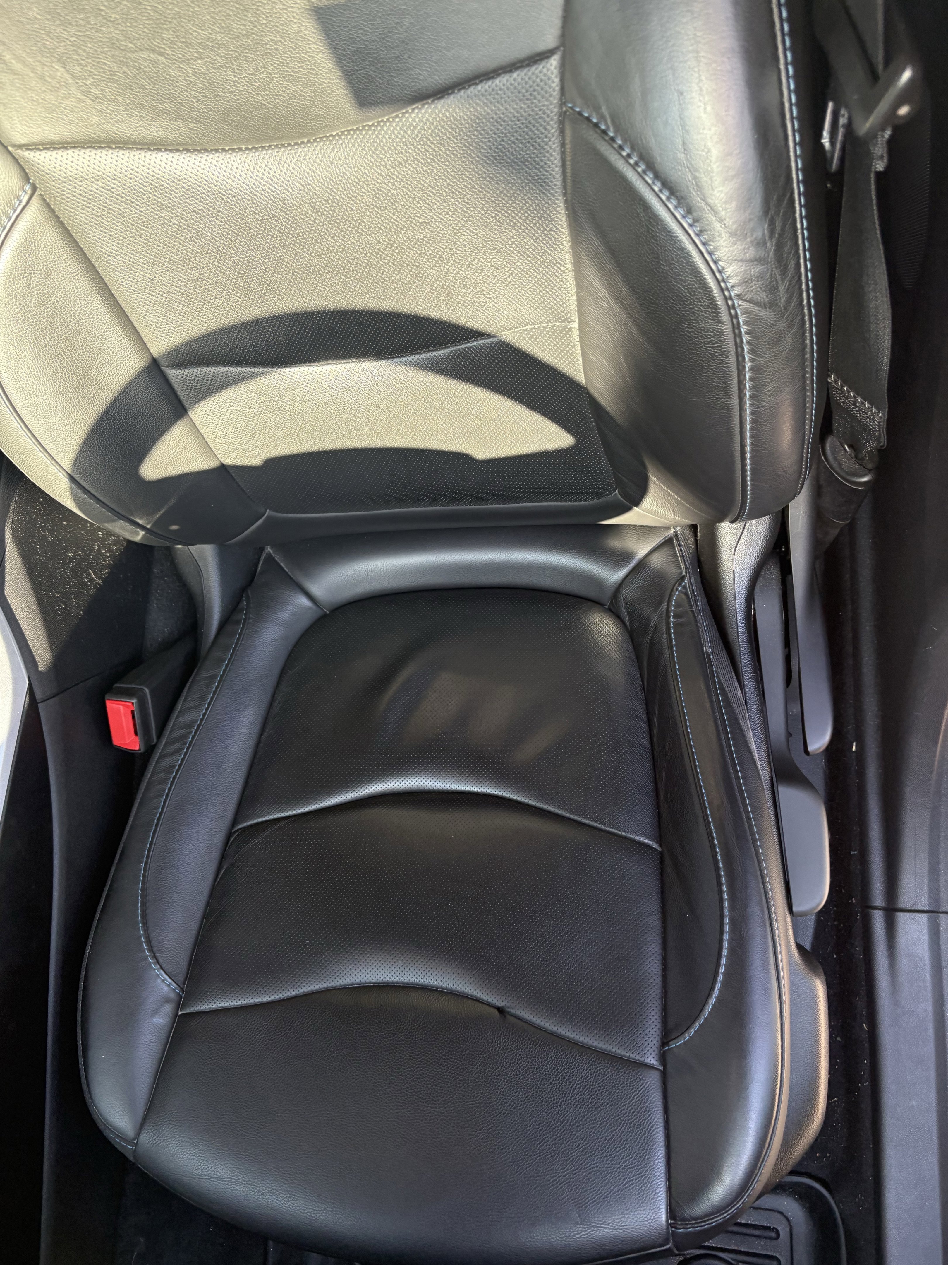 Used 2018 Chevrolet Volt LT w/ LT Driver Confidence Package image 10