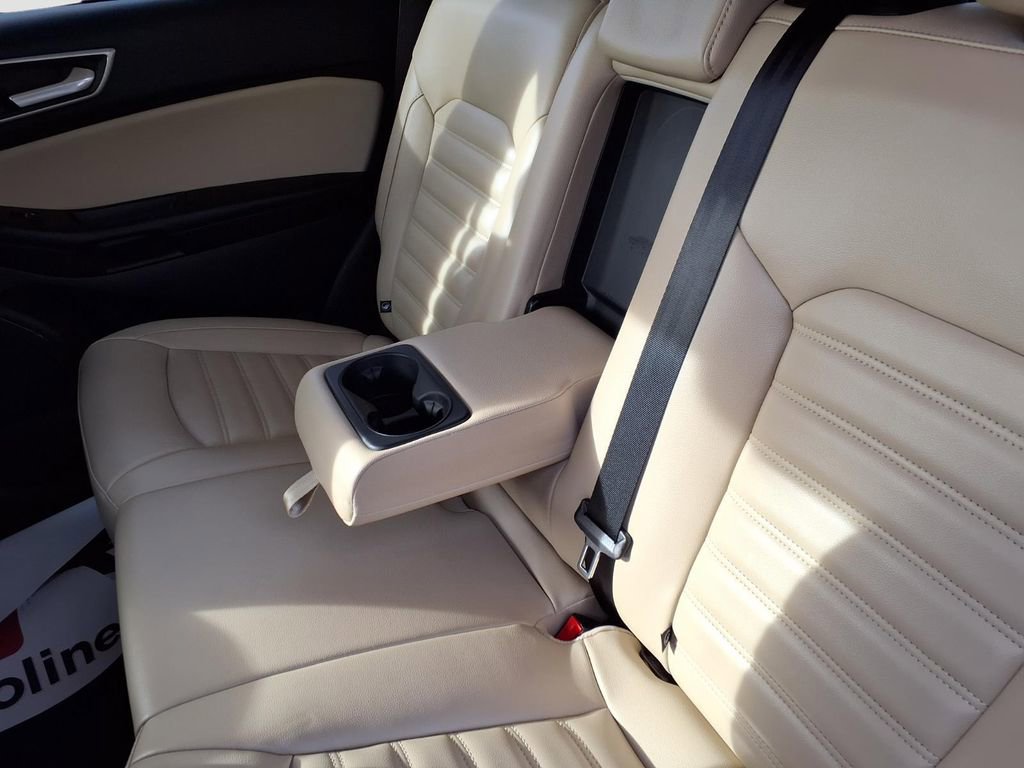 Used 2022 Ford Edge SEL w/ Convenience Package image 32