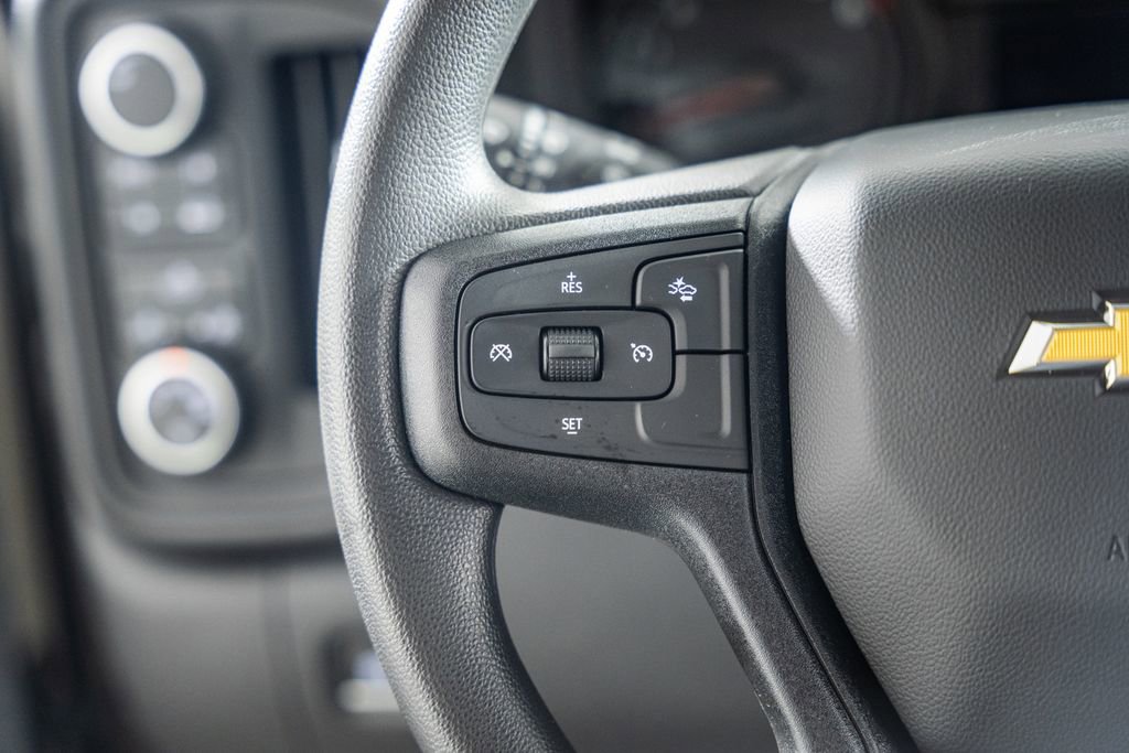 New 2026 Chevrolet Silverado 1500 Custom w/ Turbomax Blackout Package AWD/4WD image 32