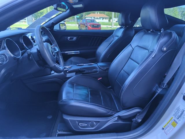 Used 2016 Ford Mustang Premium w/ Ecoboost Performance Package RWD image 10