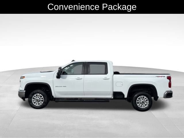 Used 2024 Chevrolet Silverado 2500 LT w/ Convenience Package image 5