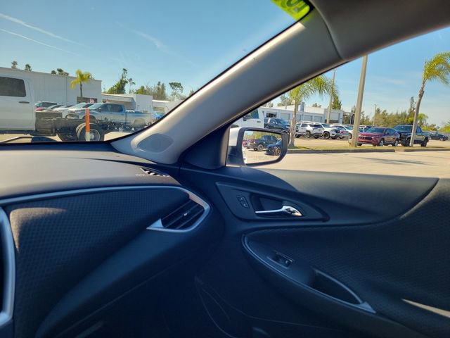 Certified 2024 Chevrolet Malibu RS image 28
