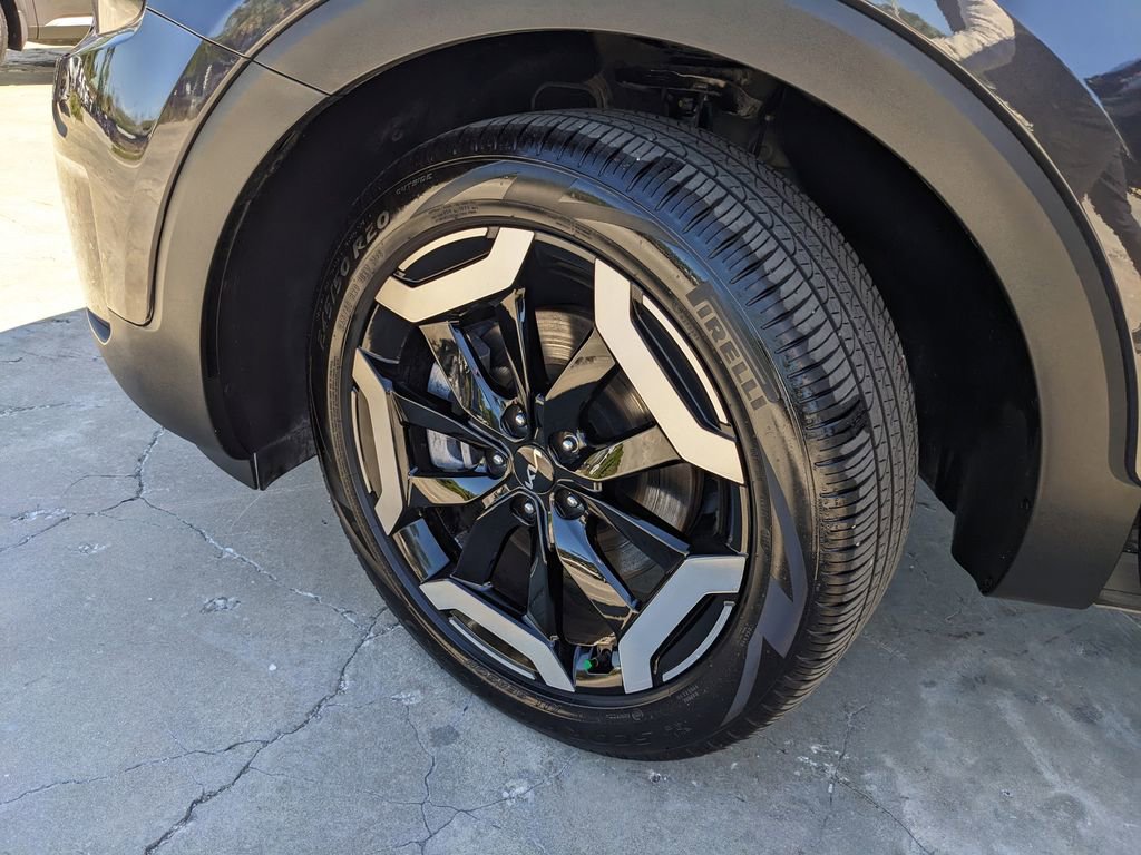 Used 2025 Kia Telluride S image 35