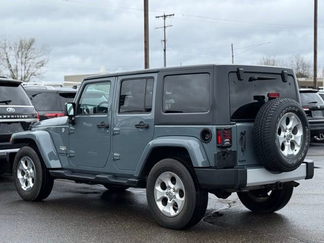 Used 2015 Jeep Wrangler Unlimited Sahara w/ Dual Top Group image 37