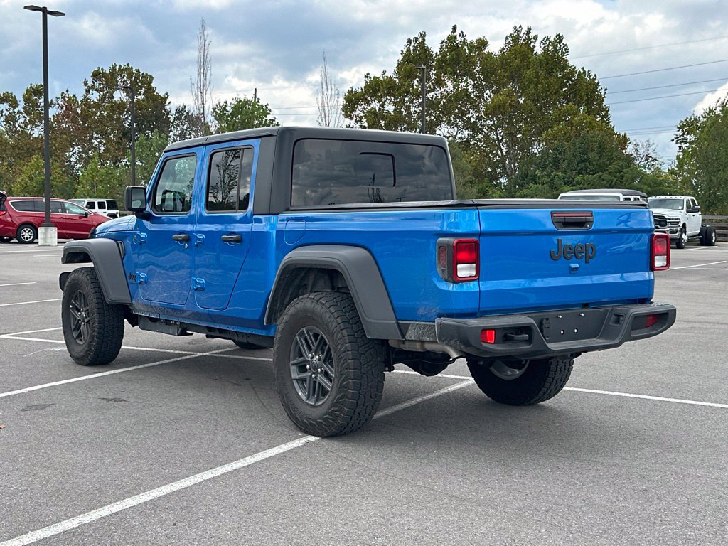 New 2026 Jeep Gladiator Sport AWD/4WD image 5