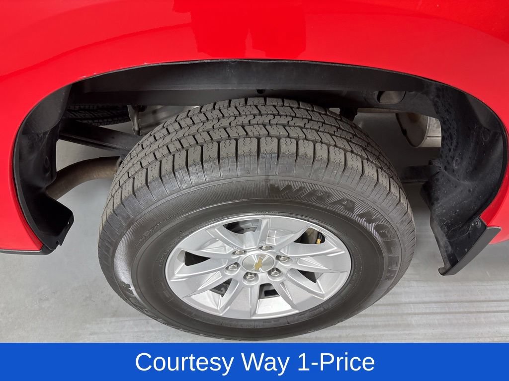 Used 2023 Chevrolet Silverado 1500 LT RWD image 13