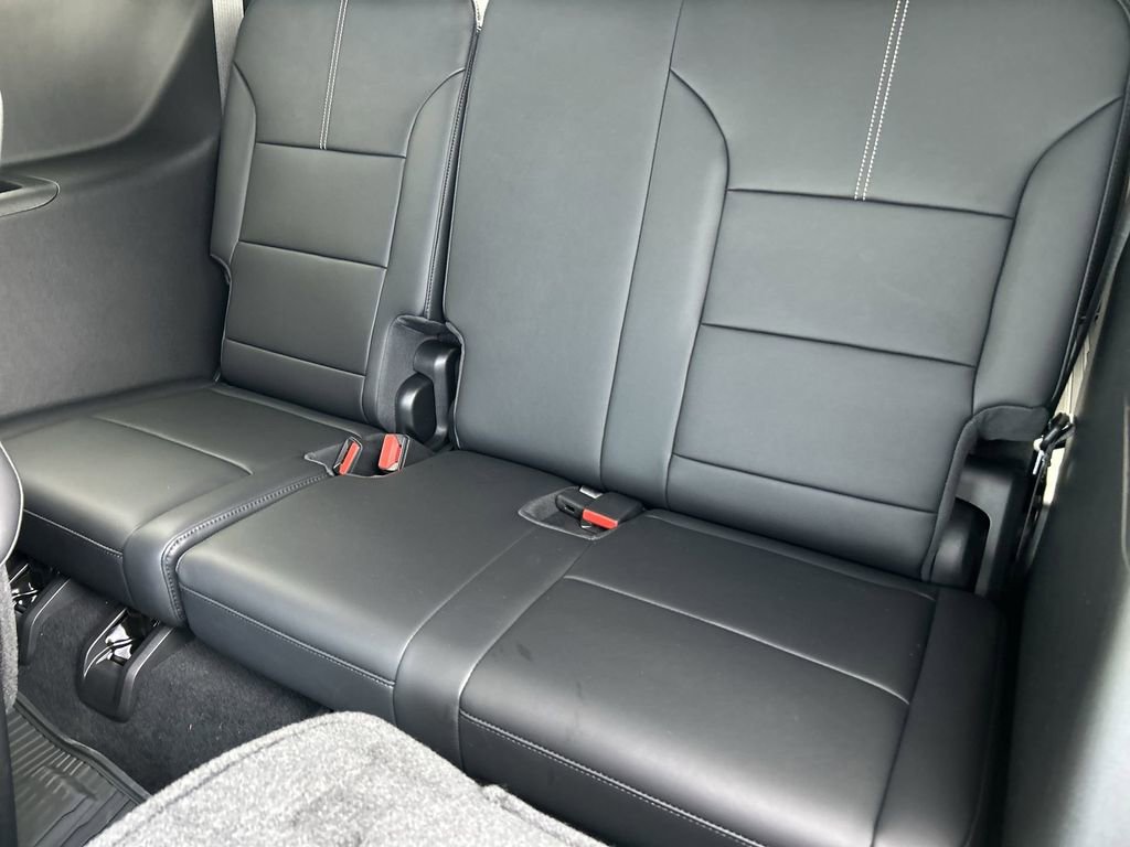 New 2026 GMC Acadia Elevation w/ Elevation Premium Package FWD image 35