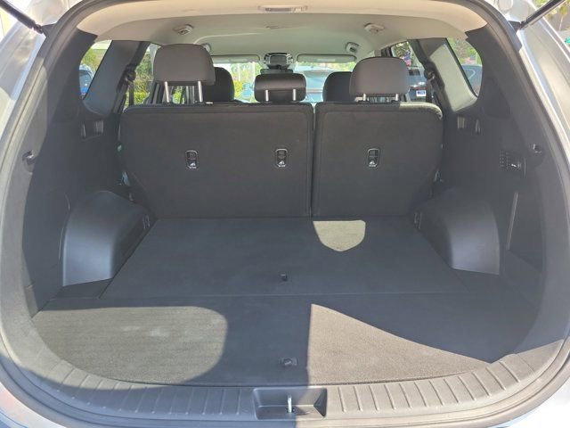 Certified 2023 Hyundai Santa Fe SE FWD image 6