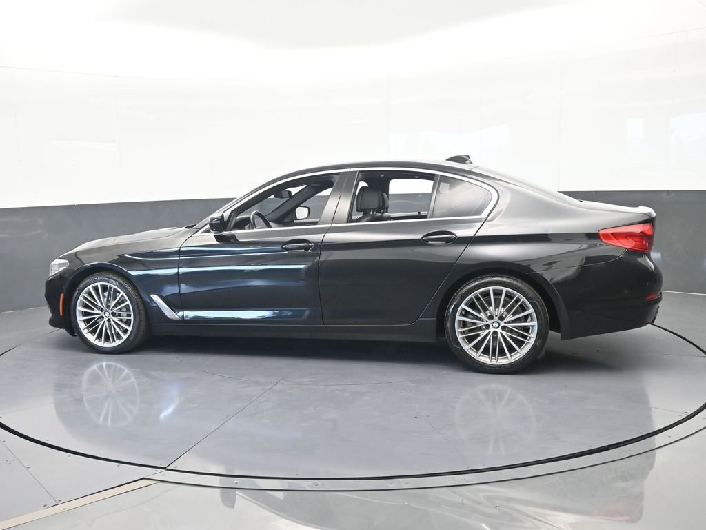 Used 2019 BMW 530i w/ Premium Package RWD image 3