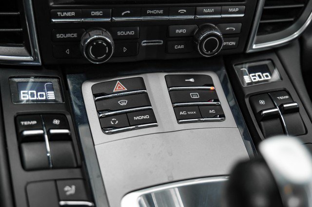 Used 2010 Porsche Panamera S image 23