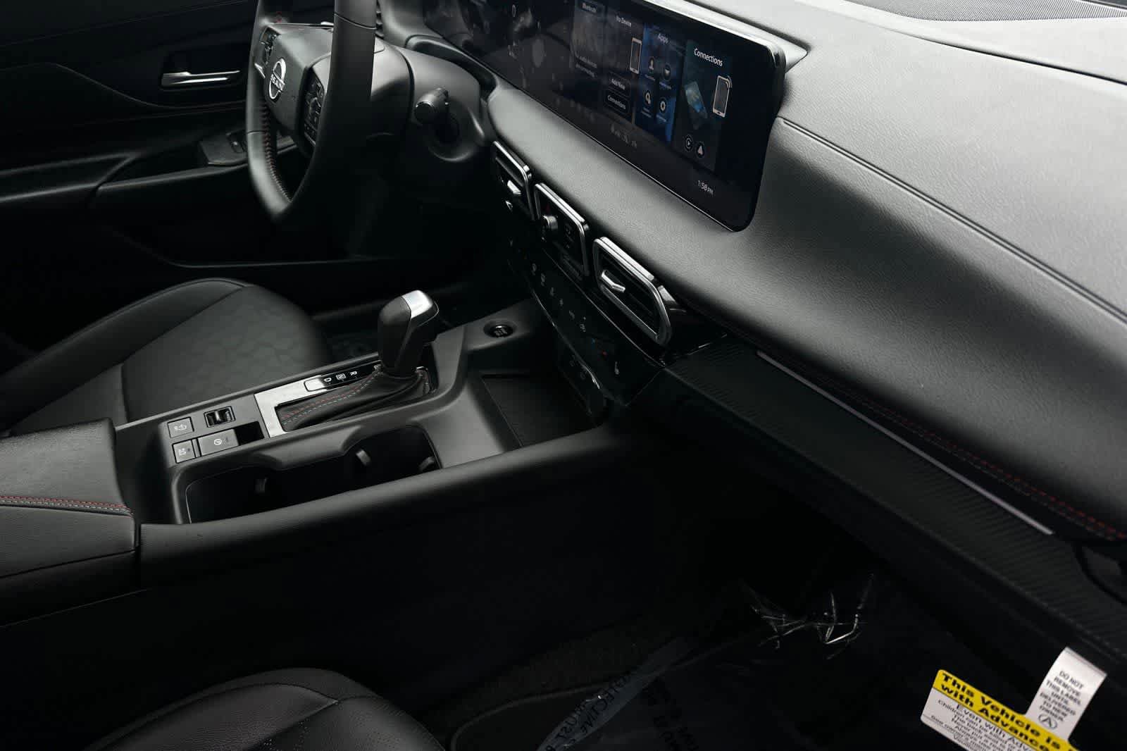 New 2026 Nissan Sentra SR FWD image 17