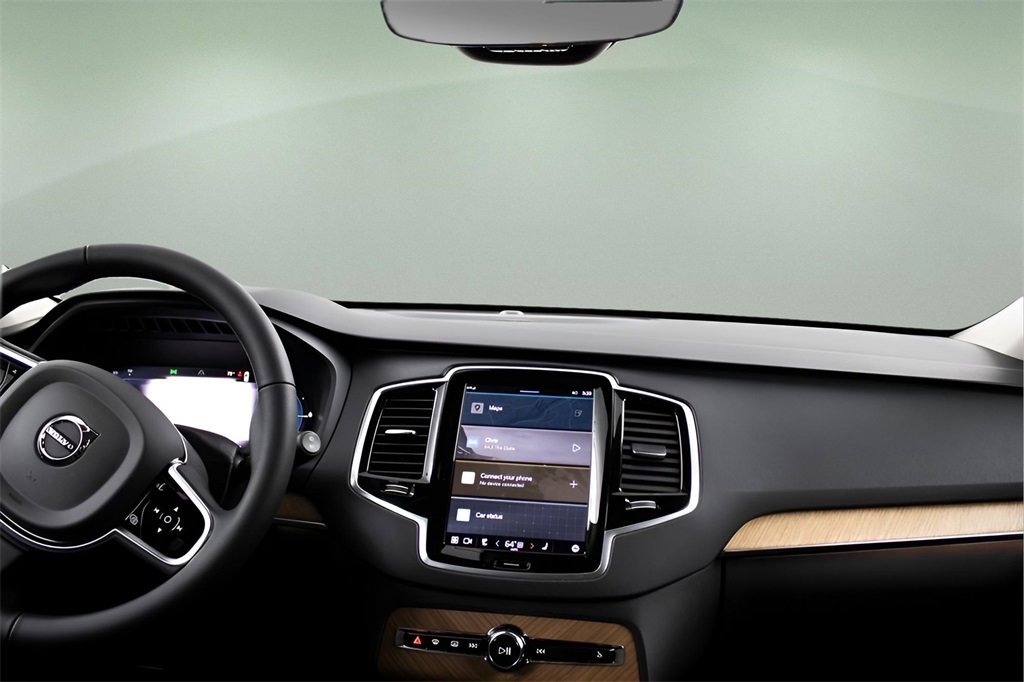 Certified 2025 Volvo XC90 T8 Plus image 35