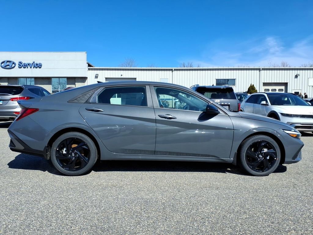 New 2026 Hyundai Elantra Sport image 2