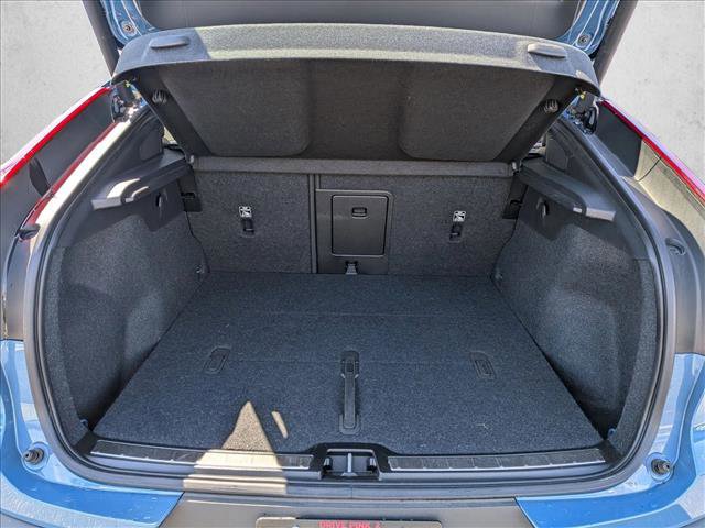 Used 2023 Volvo C40 P8 Recharge Ultimate image 6