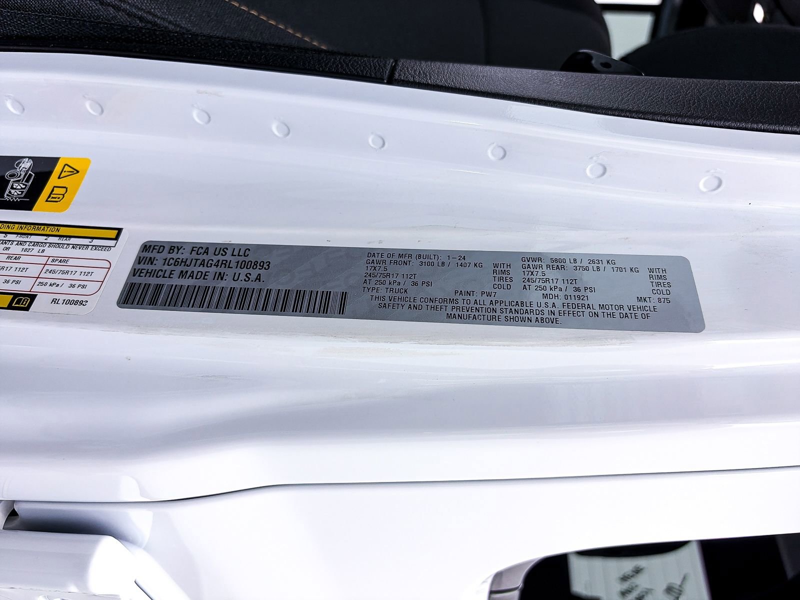 Used 2024 Jeep Gladiator Sport image 37