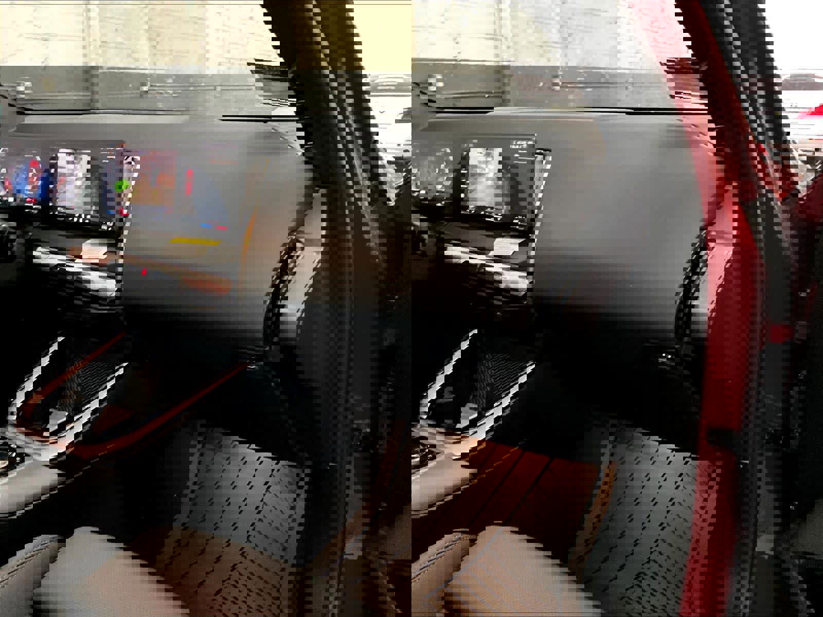 Certified 2025 BMW X3 xDrive30i w/ Convenience Package image 17