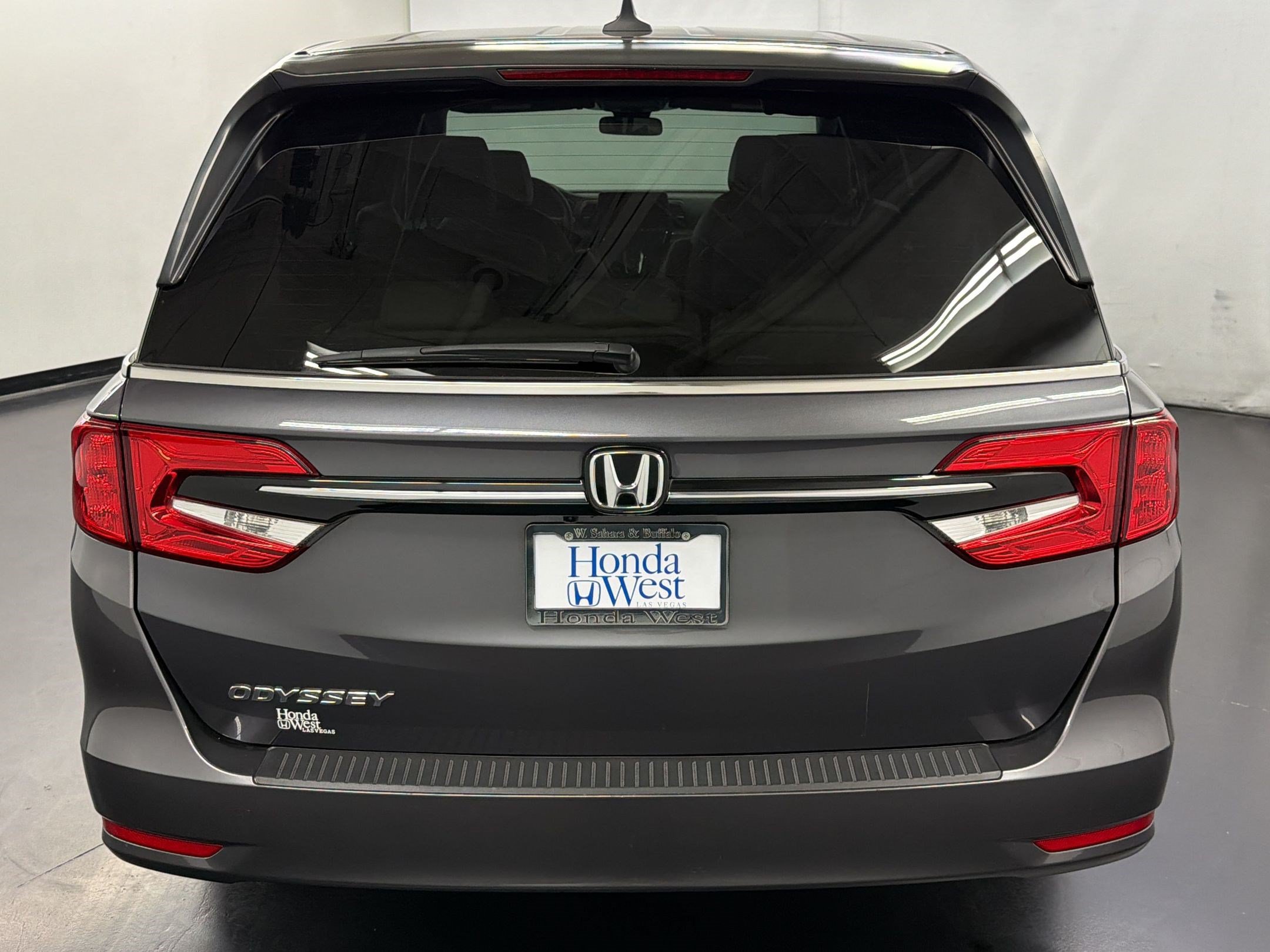 Certified 2024 Honda Odyssey EX image 10