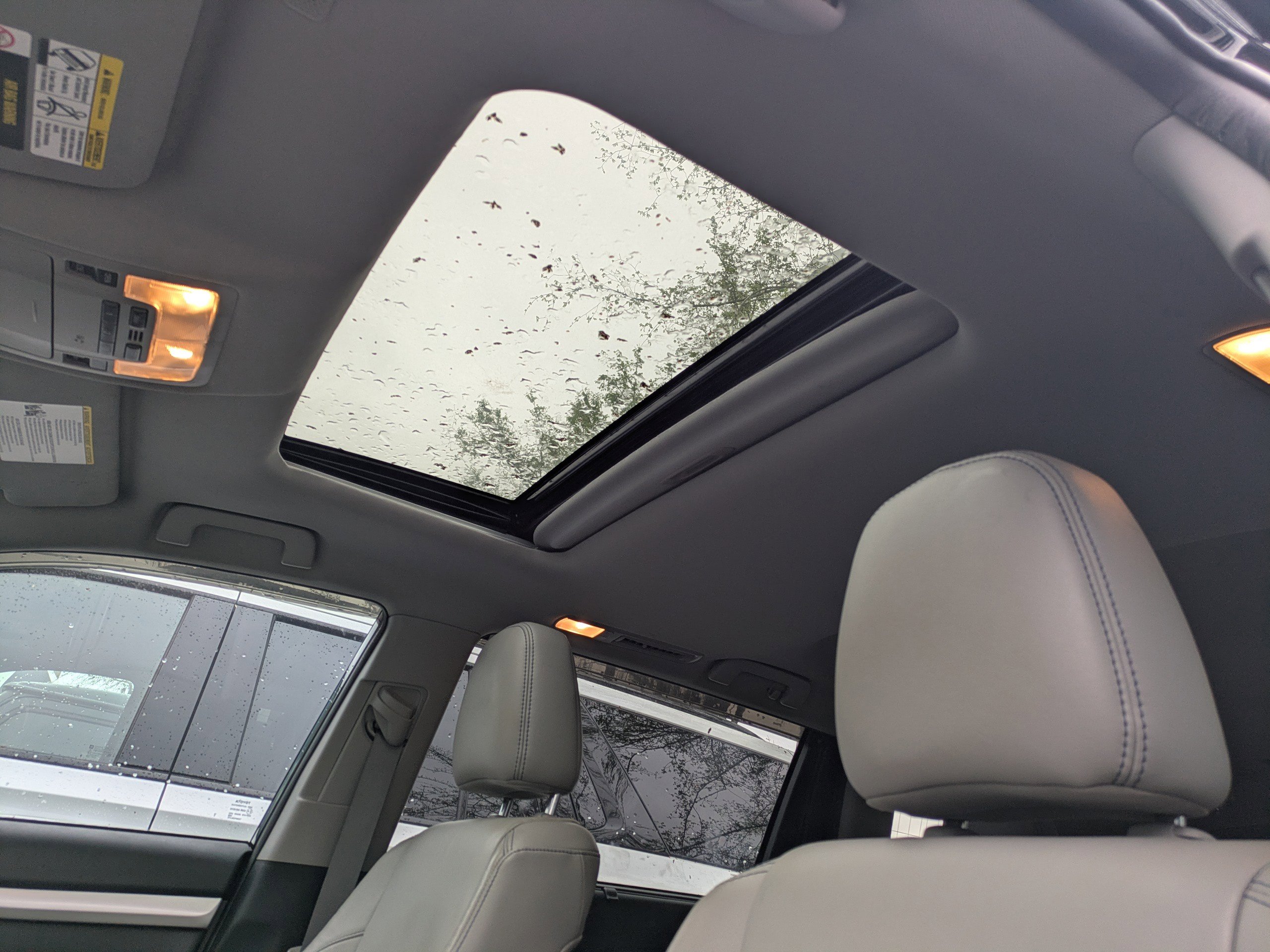 Used 2019 Toyota Highlander XLE image 11