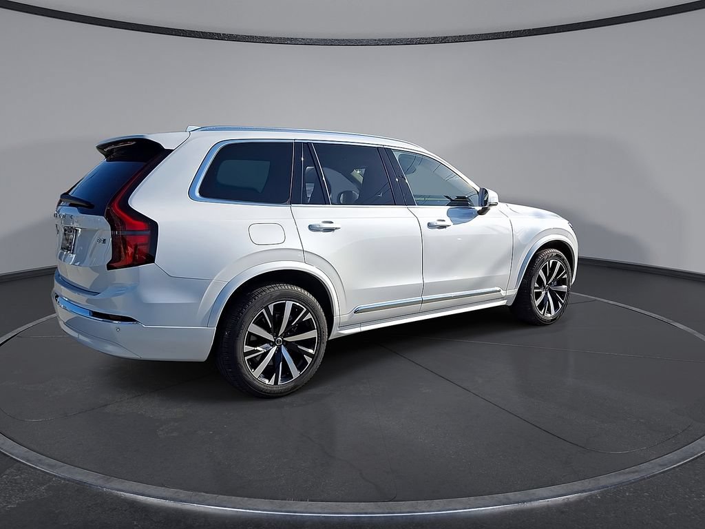 Certified 2025 Volvo XC90 B5 Core AWD/4WD image 7