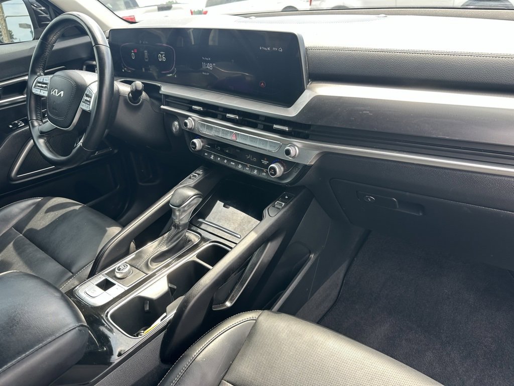 Used 2024 Kia Telluride S image 15