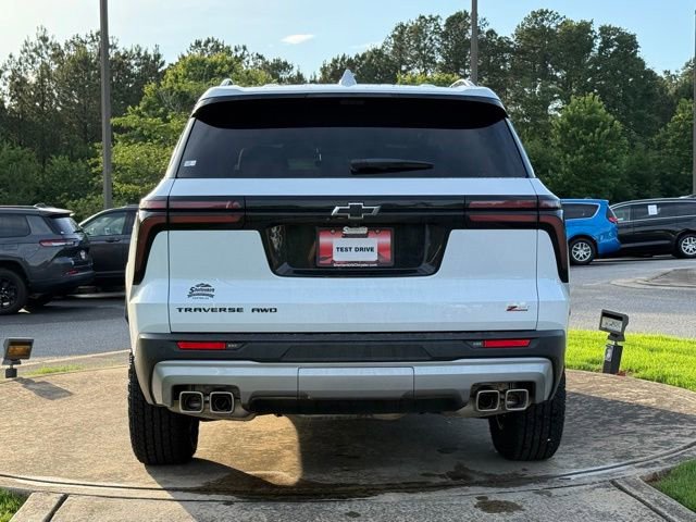 Used 2026 Chevrolet Traverse Z71 w/ Enhanced Driving Package AWD/4WD image 6